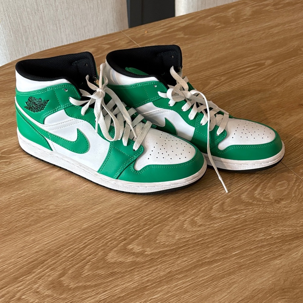 Nike Green and White Sneakers